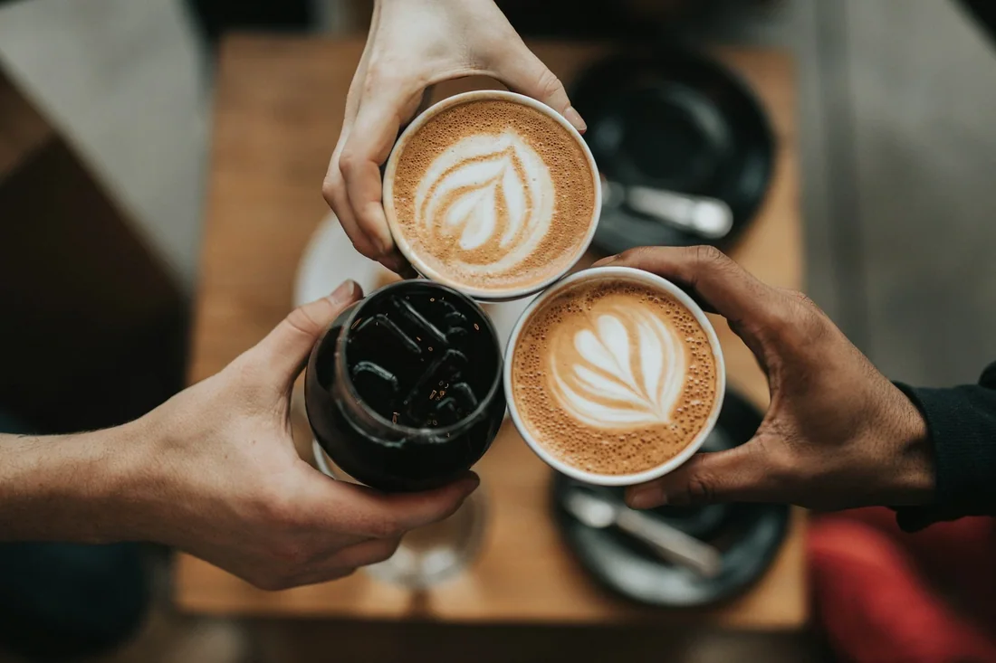 Combo hai ly latte cho buổi hẹn