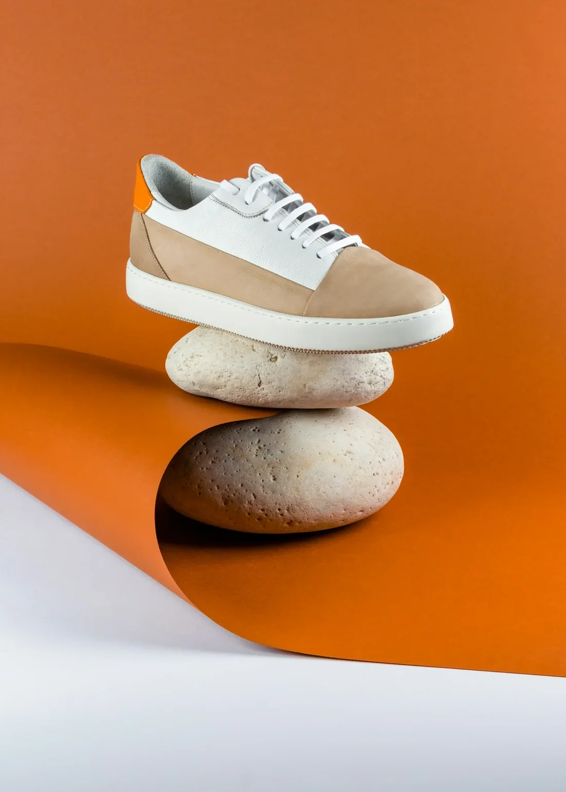 Sneaker da trắng phối be