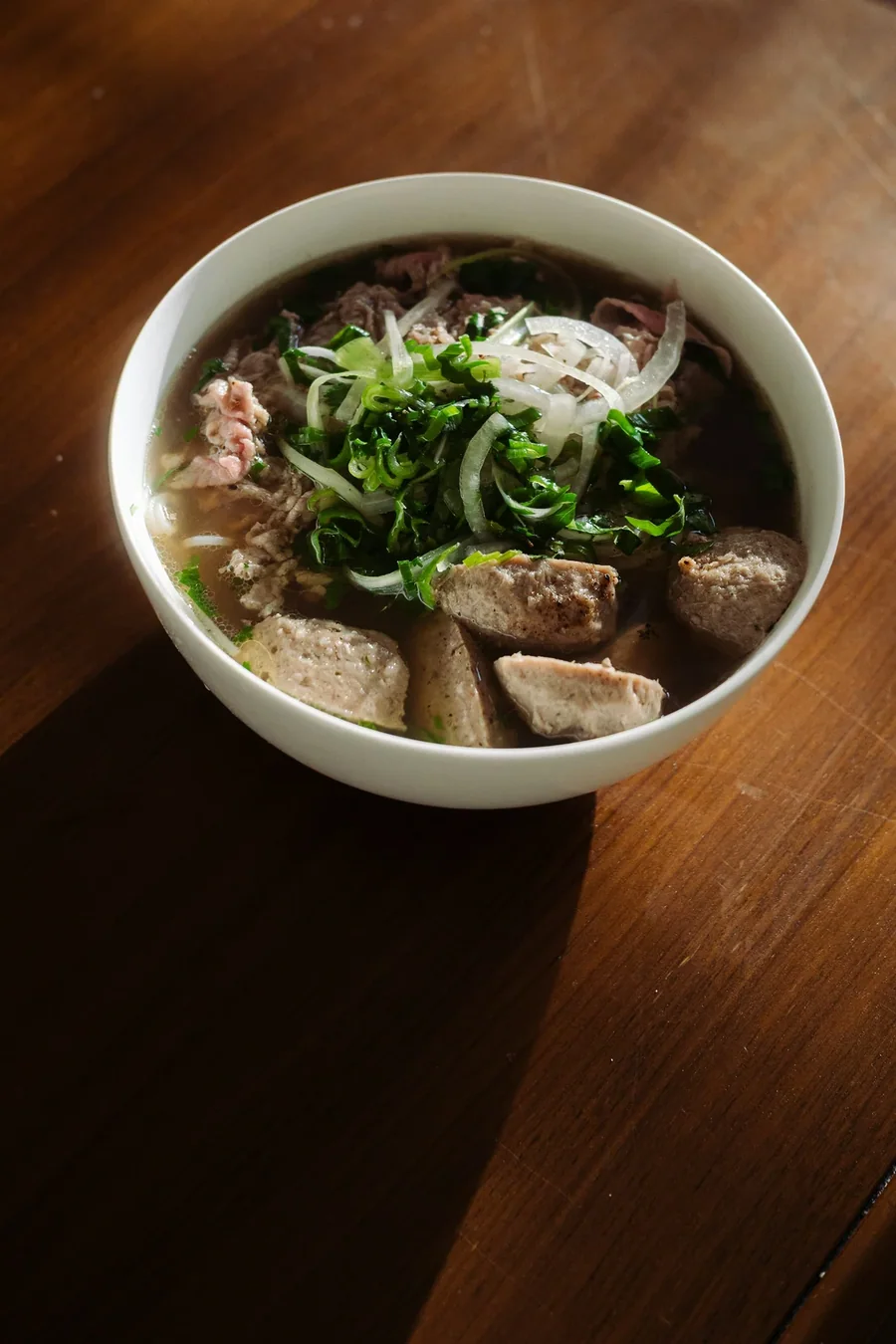 Món quen của từng vùng, gom về một bàn ăn
