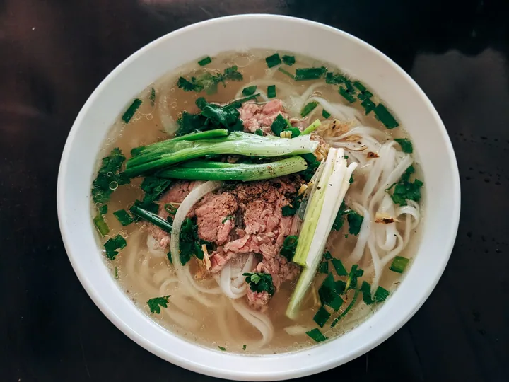 Bát phở ấm