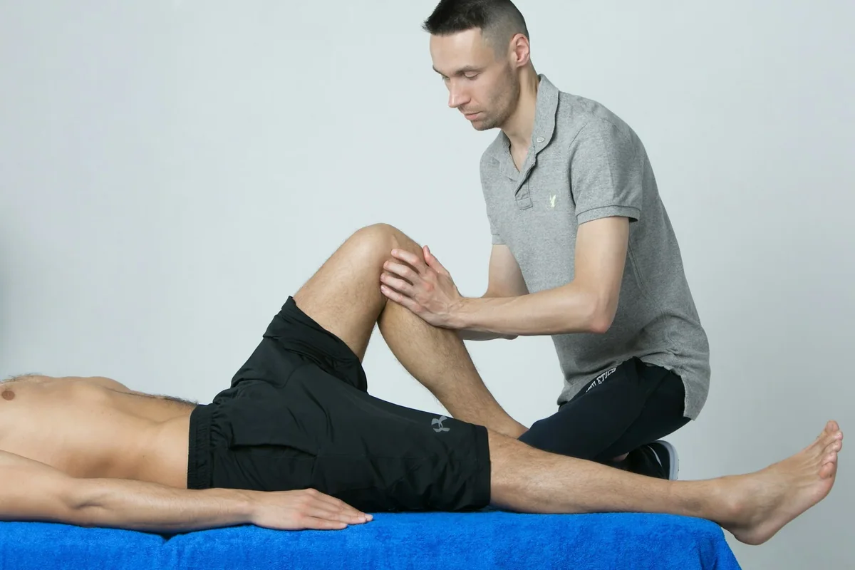 Phục hồi vận động bằng bài tập có theo dõi