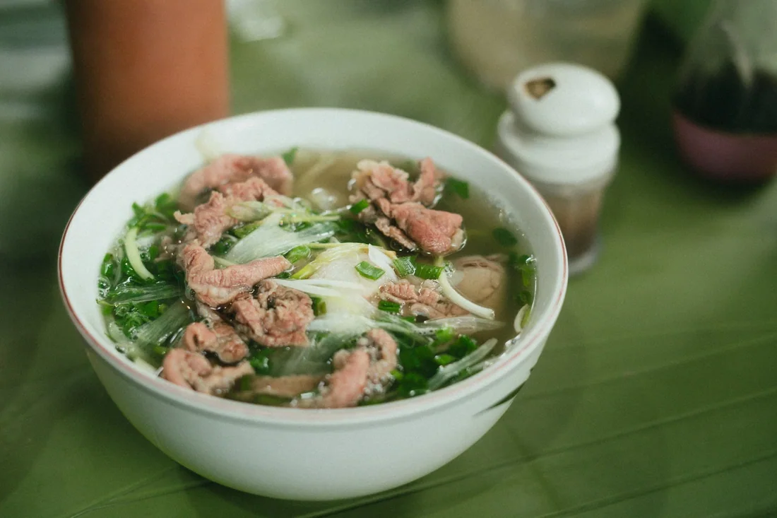 Phở bò tái nạm