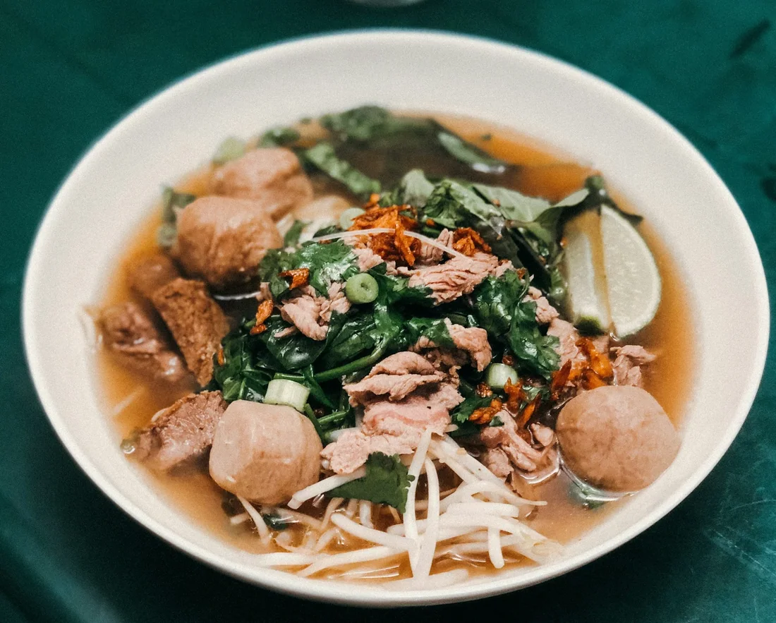 Phở bò đặc biệt