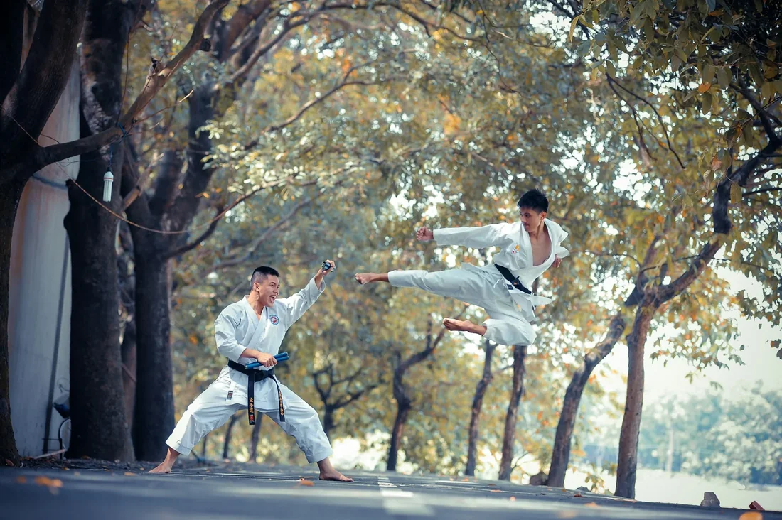 Kèm riêng 1–1 theo lịch của bạn