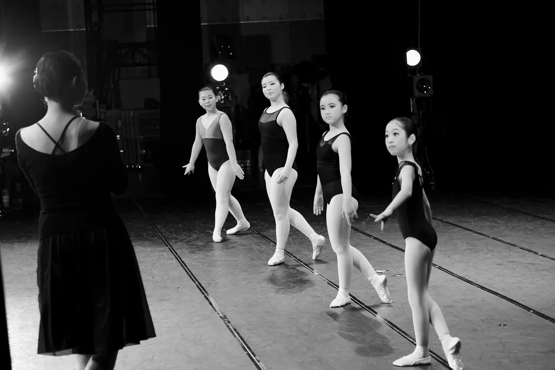 Ballet thiếu nhi 7–12 tuổi