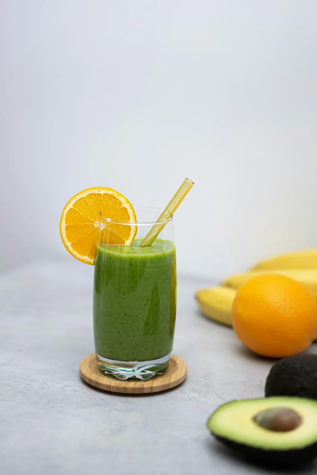 Sinh tố bơ chuối cải bó xôi