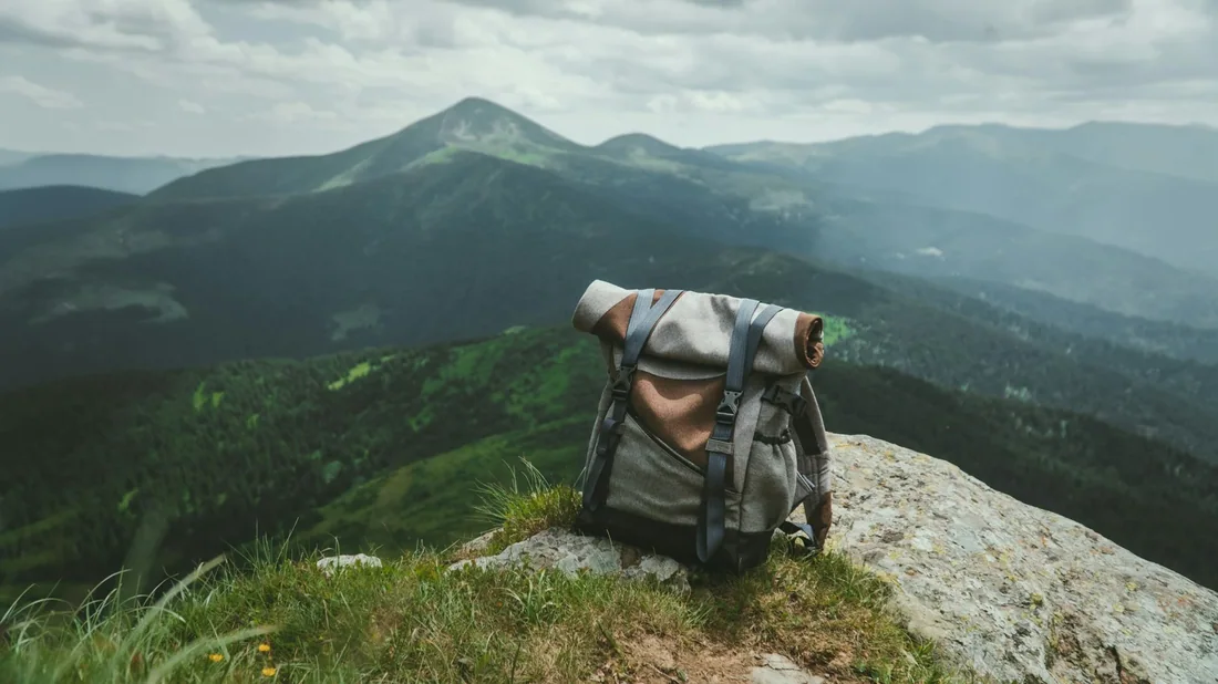 Thuê balo và đồ trekking