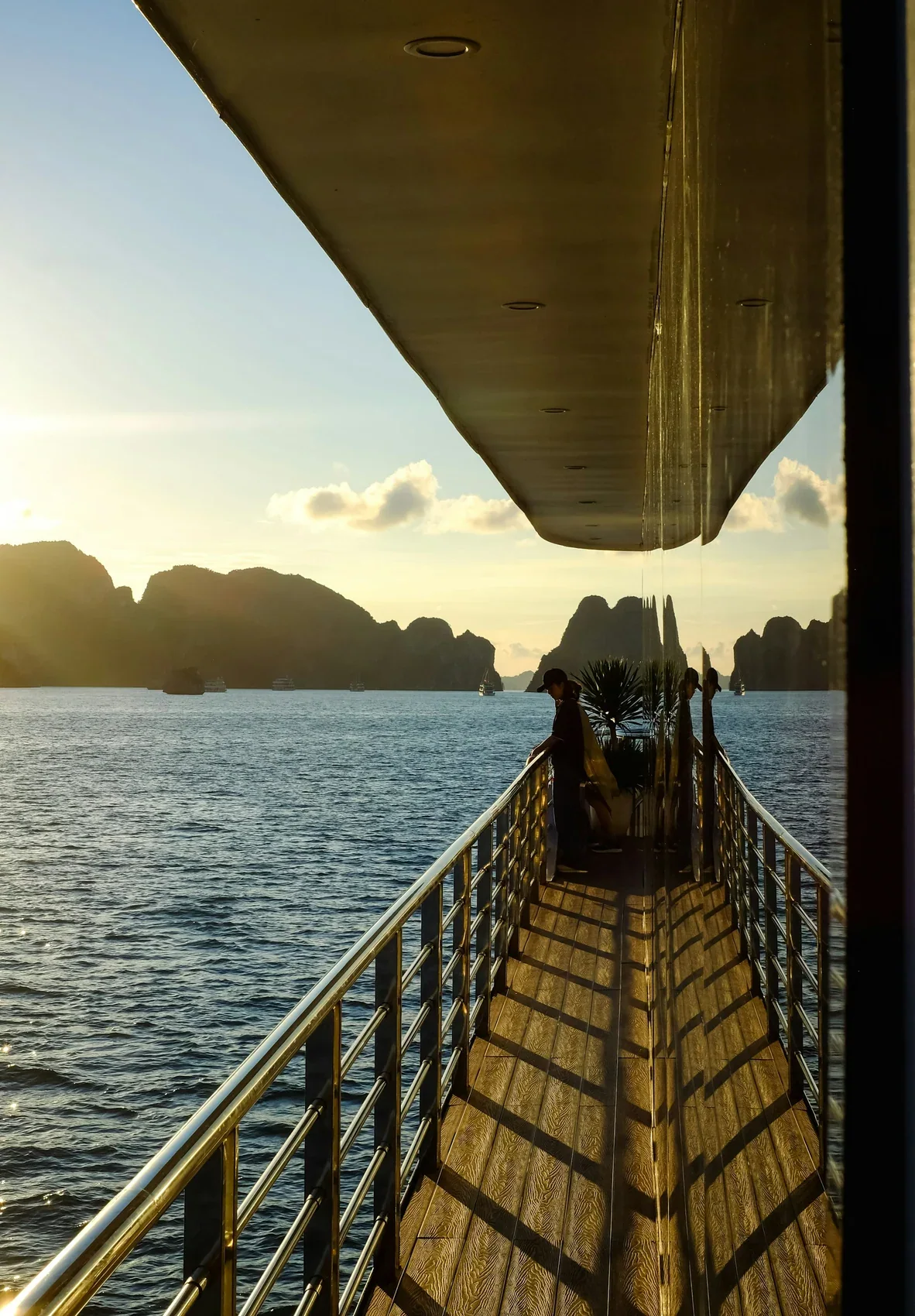 Áo phao cho từng khách