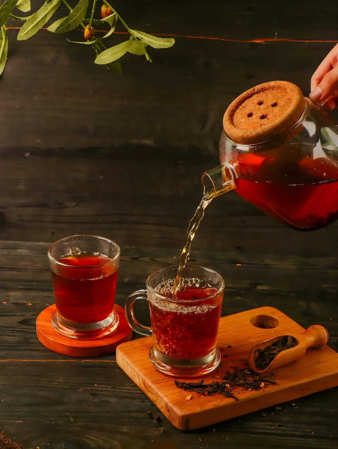 Hồng trà ấm thủy tinh