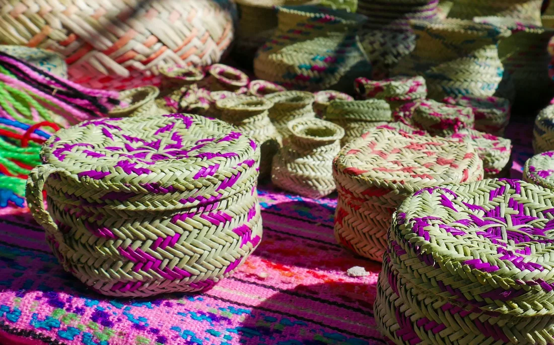 Hộp lá cọ đan có nắp